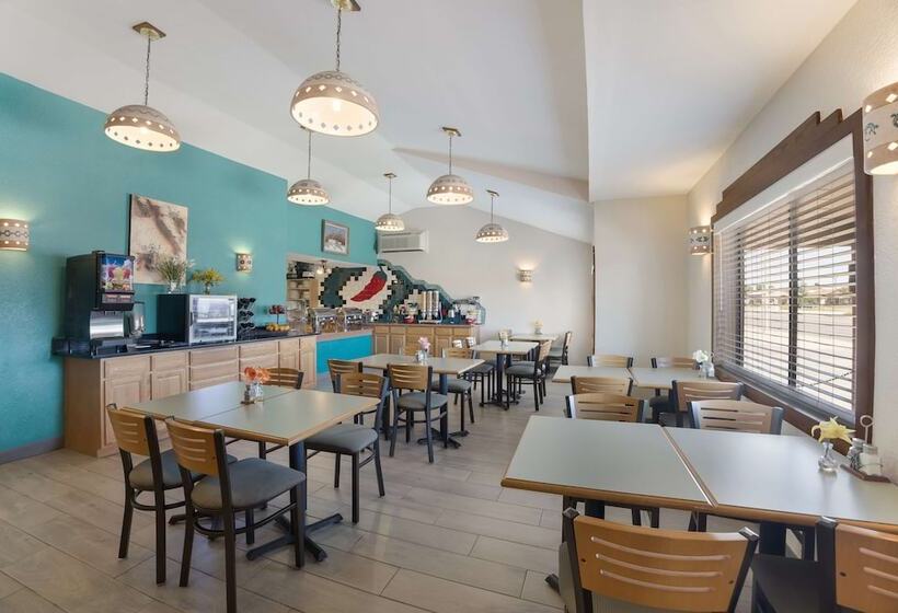 Отель Best Western Kokopelli Lodge