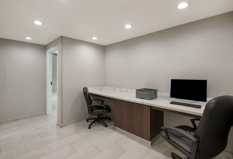 فندق Best Western La Place Inn