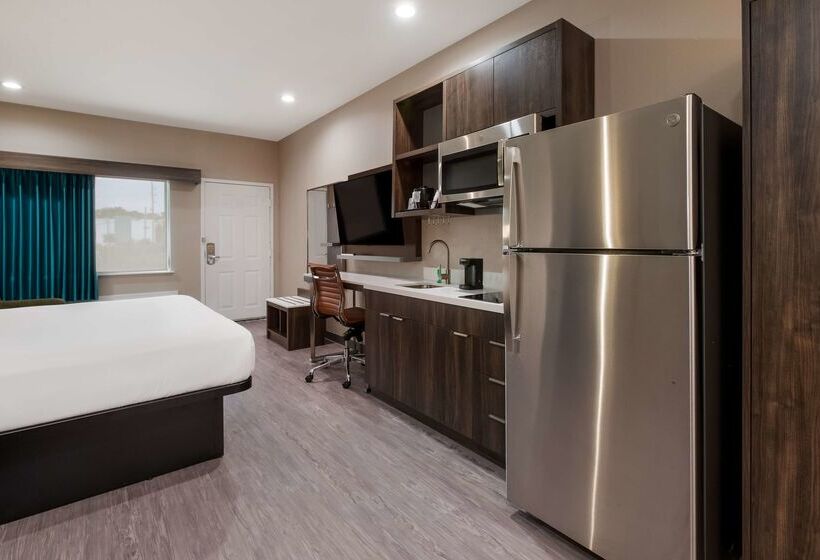 فندق Best Western La Place Inn