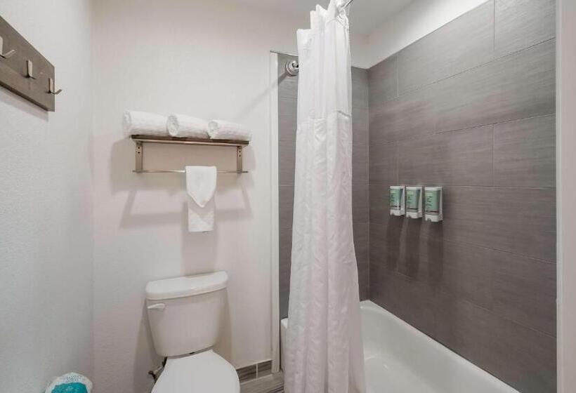 فندق Best Western La Place Inn