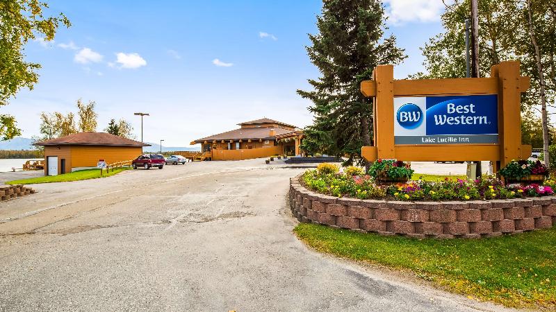 فندق Best Western Lake Lucille Inn