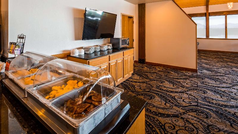 בית מלון כפרי Best Western Lake Lucille Inn