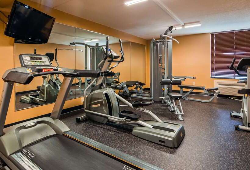 هتل Best Western Luxbury Inn Fort Wayne