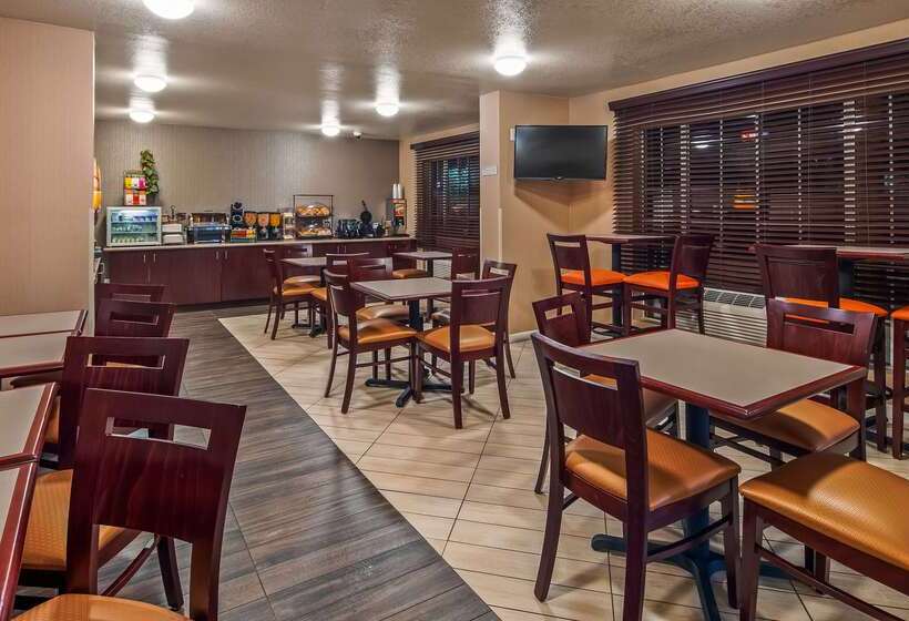 酒店 Best Western Luxury Inn