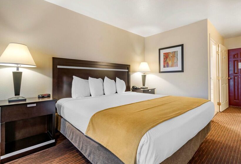 호텔 Best Western Luxury Inn