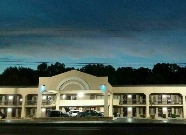 ホテル Mcminnville Inn