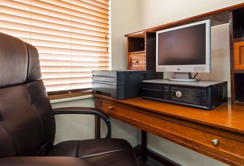 فندق Best Western Montis Inn