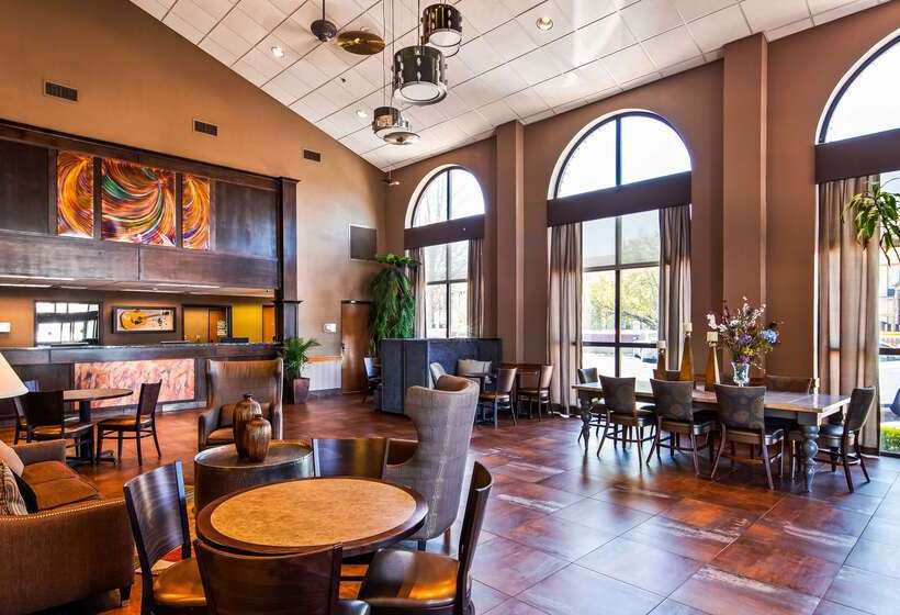 فندق Best Western Music Capital Inn