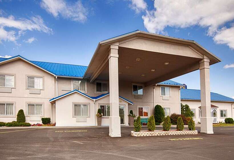 בית מלון כפרי Best Western New Baltimore Inn