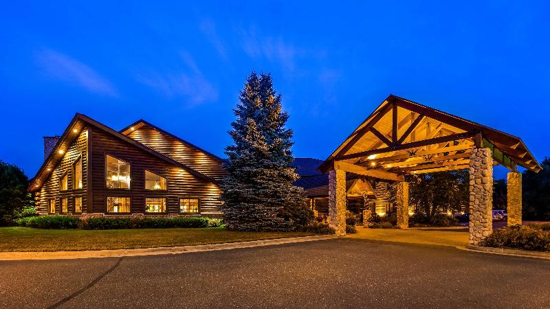 فندق Best Western Northwoods Lodge