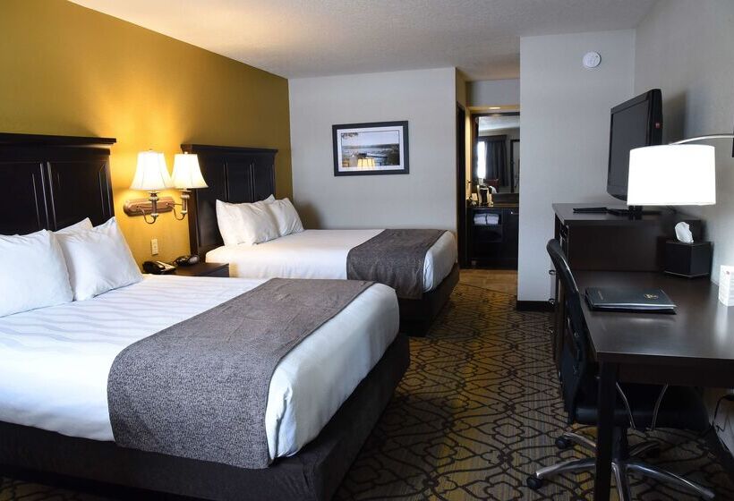 בית מלון כפרי Best Western Of Harbor Springs