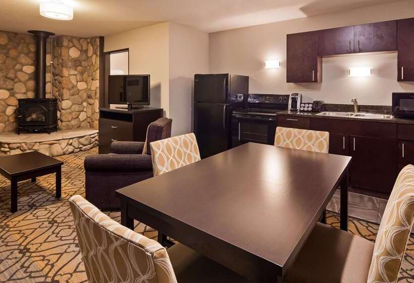 فندق Best Western Of Harbor Springs