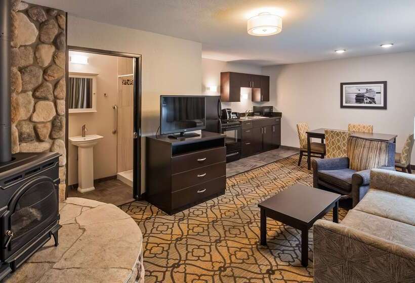 בית מלון כפרי Best Western Of Harbor Springs