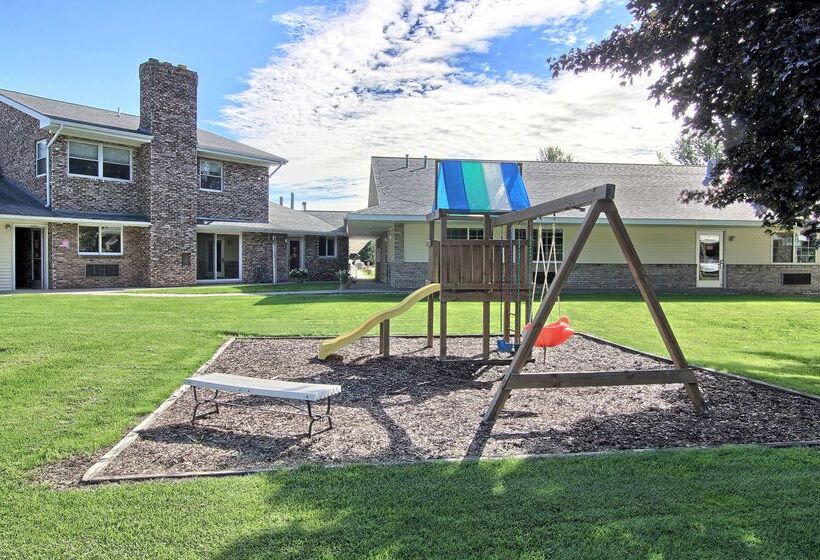 فندق Best Western Of Harbor Springs