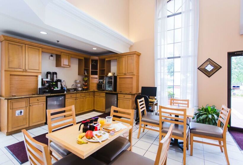 Отель Best Western Pearland Inn