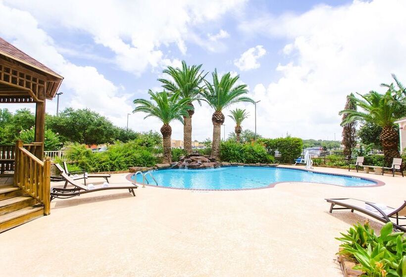 Отель Best Western Pearland Inn