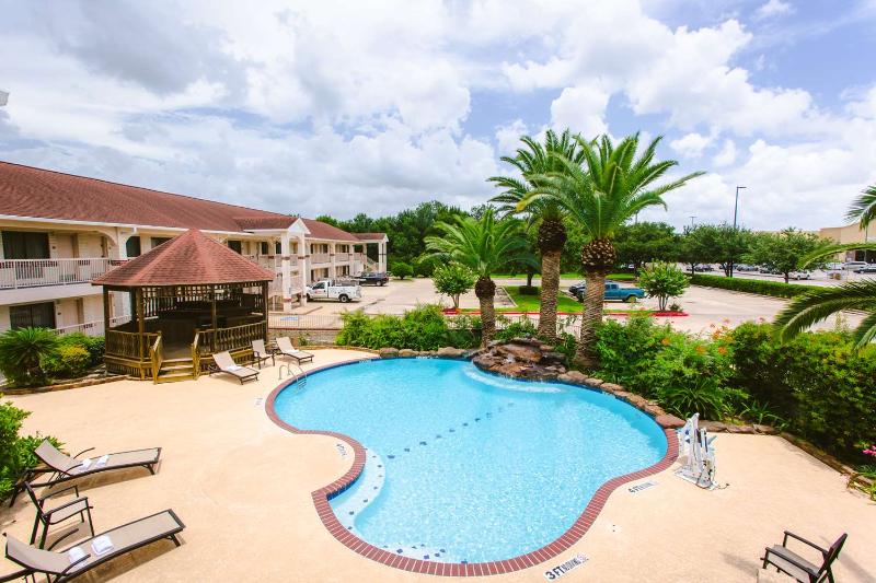 Отель Best Western Pearland Inn