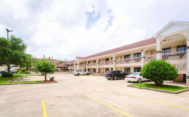 Отель Best Western Pearland Inn
