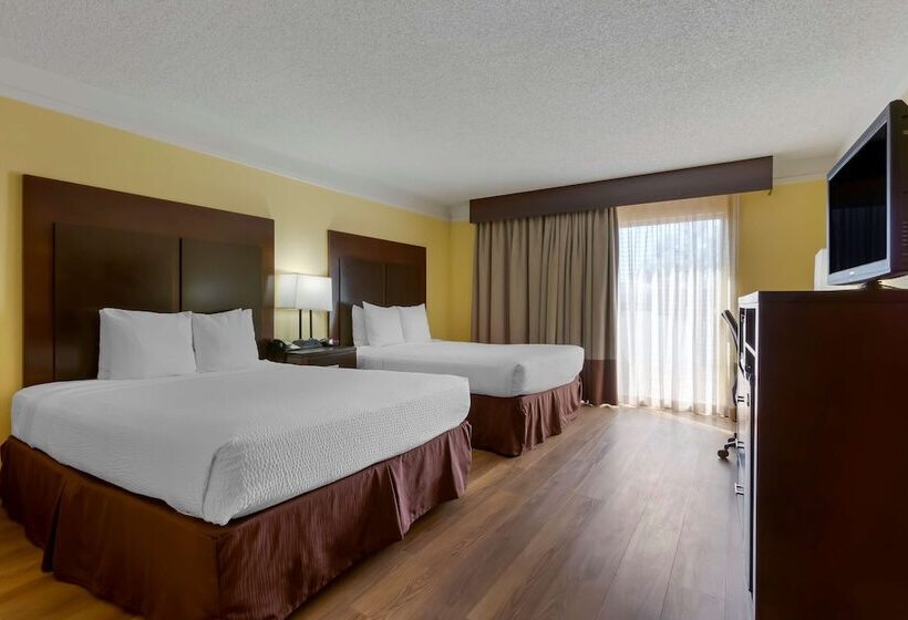 فندق Best Western Phoenix Goodyear Inn