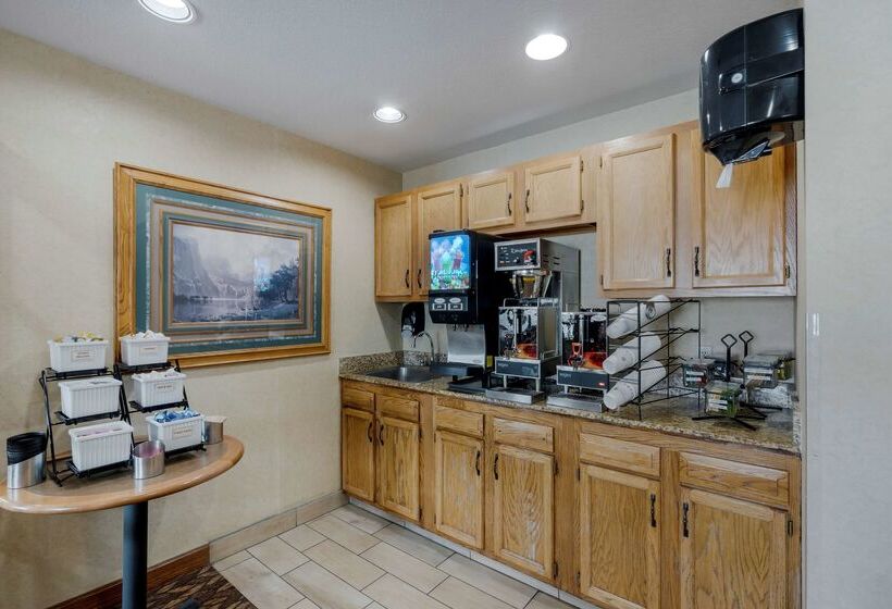 فندق Best Western Pinedale Inn