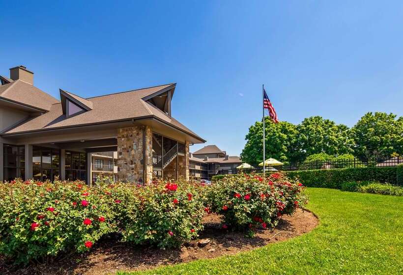 هتل Best Western Plaza Inn