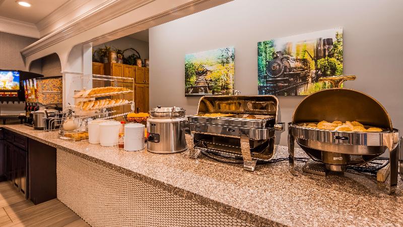 هتل Best Western Plaza Inn