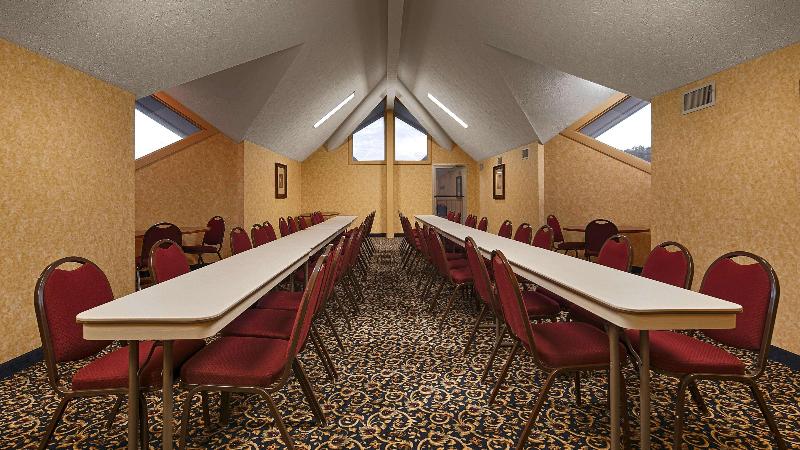 هتل Best Western Plaza Inn