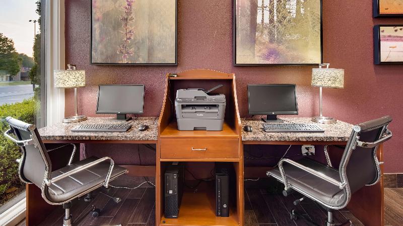 هتل Best Western Plaza Inn