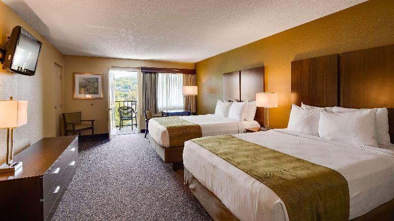 هتل Best Western Plaza Inn