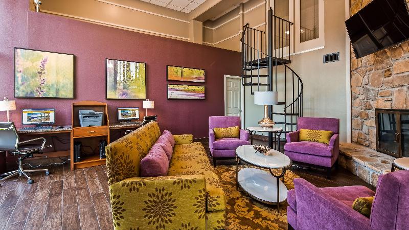 هتل Best Western Plaza Inn