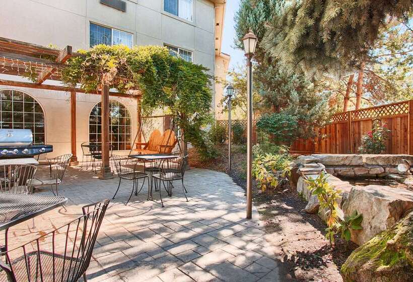 בית מלון כפרי Best Western Plus Caldwell Inn & Suites