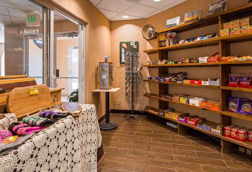 فندق Best Western Plus Caldwell Inn & Suites