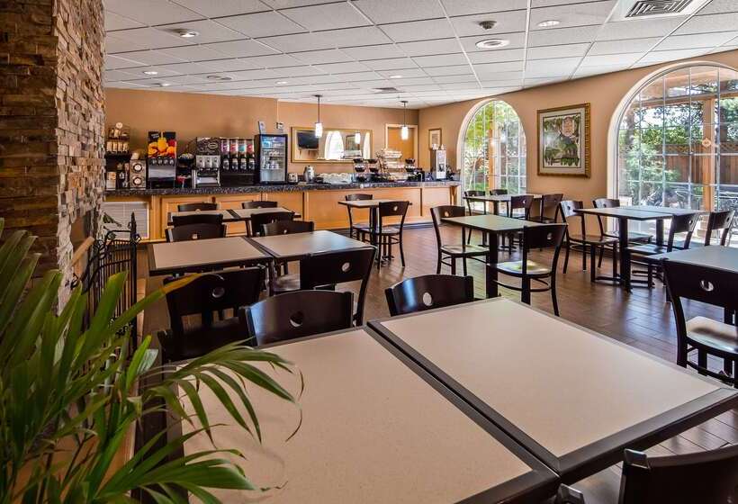 فندق Best Western Plus Caldwell Inn & Suites