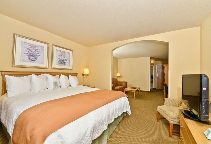 فندق Best Western Plus Caldwell Inn & Suites