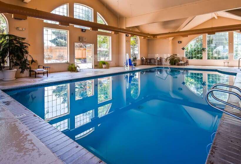 فندق Best Western Plus Caldwell Inn & Suites