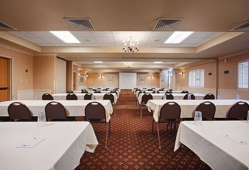 فندق Best Western Plus Caldwell Inn & Suites