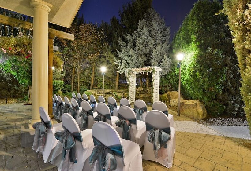 فندق Best Western Plus Caldwell Inn & Suites