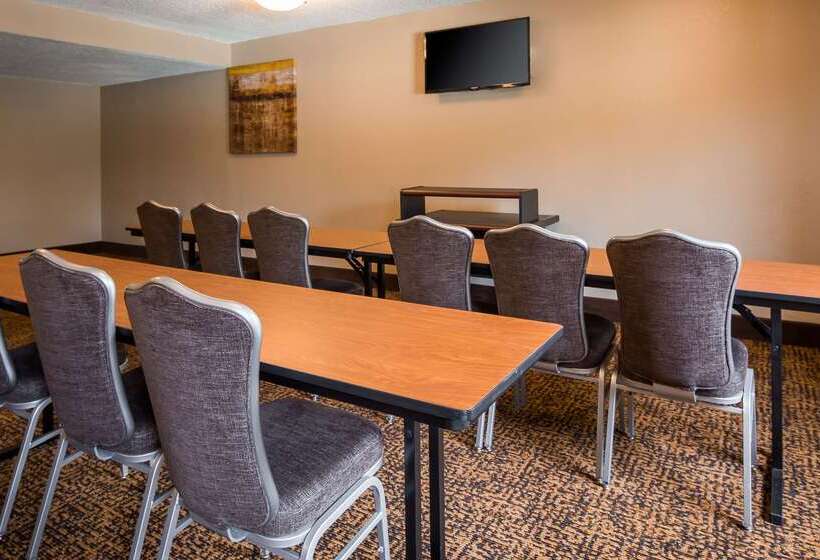 فندق Spark by Hilton Biloxi Ocean Springs