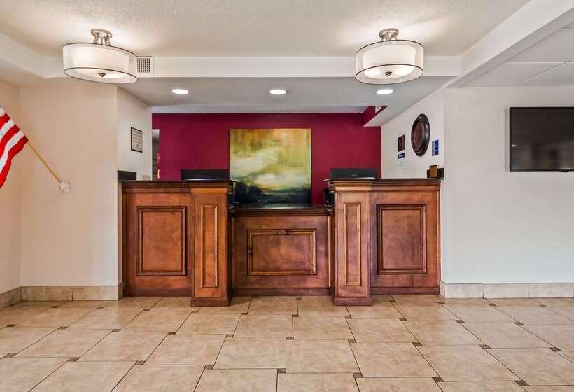 فندق Spark by Hilton Biloxi Ocean Springs