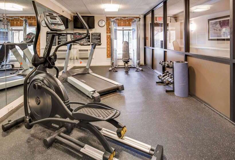 هتل Best Western Plus Governor's Inn Richmond