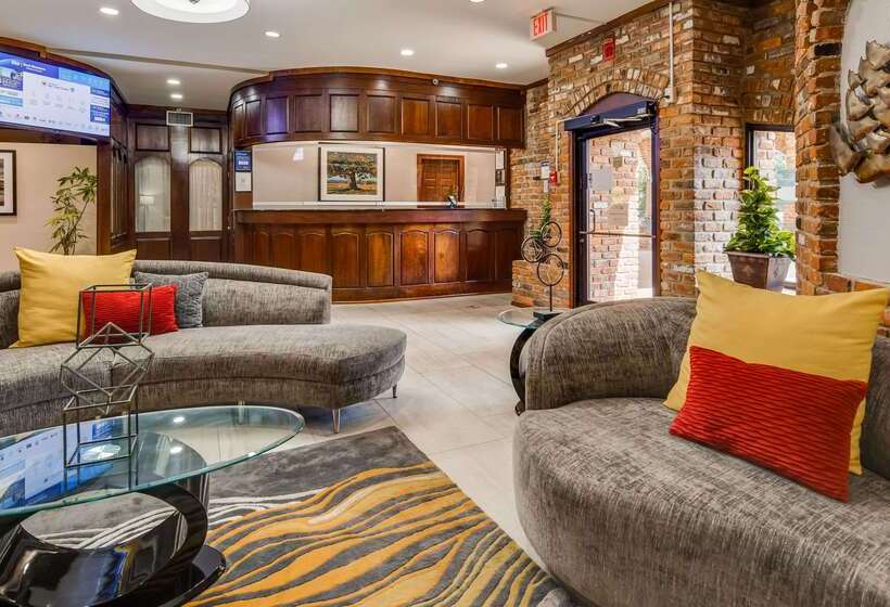 هتل Best Western Plus Governor's Inn Richmond