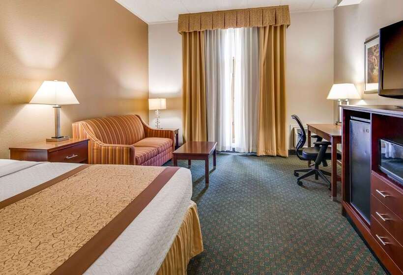 هتل Best Western Plus Governor's Inn Richmond