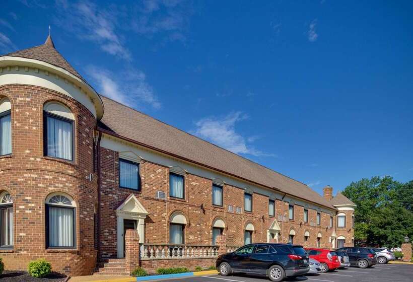 هتل Best Western Plus Governor's Inn Richmond