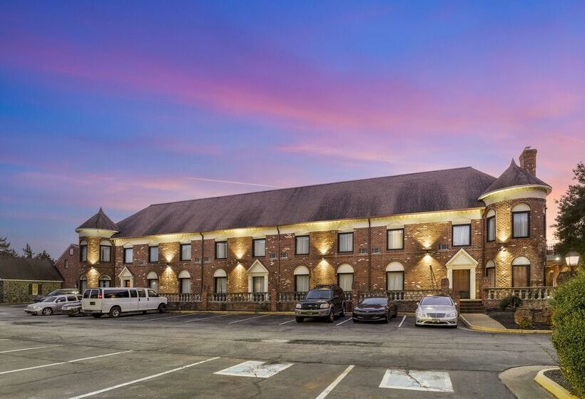 هتل Best Western Plus Governor's Inn Richmond