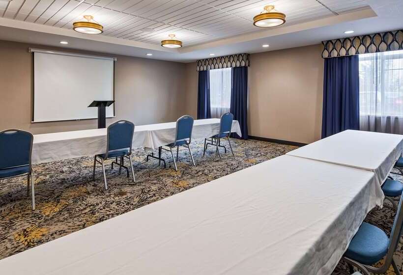 هتل Best Western Plus Grant Creek Inn