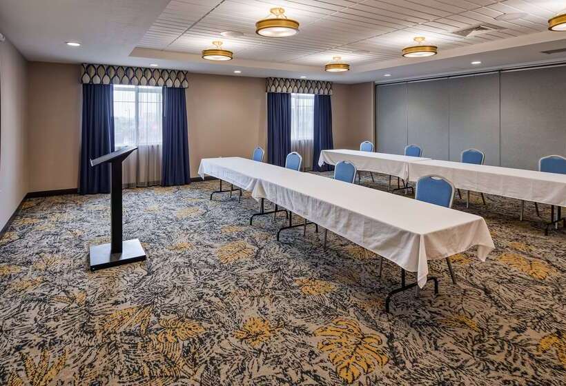 هتل Best Western Plus Grant Creek Inn