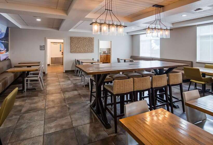 هتل Best Western Plus Grant Creek Inn