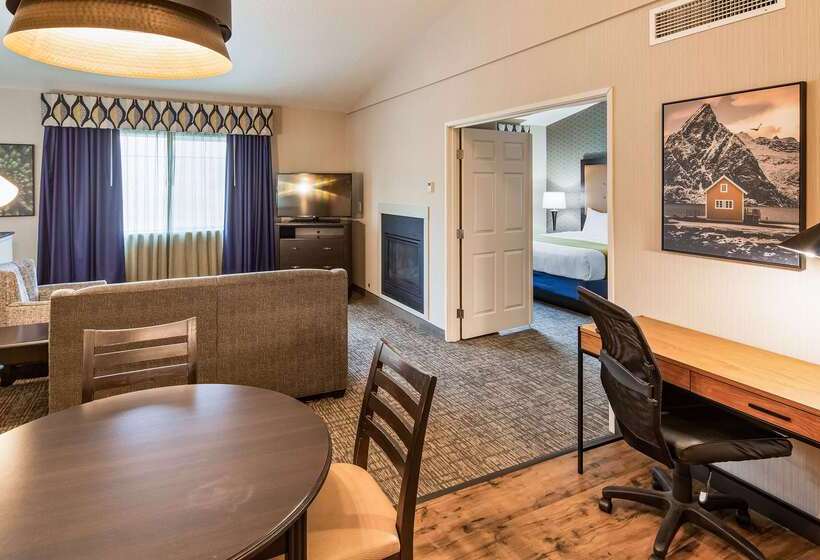 בית מלון כפרי Best Western Plus Grant Creek Inn