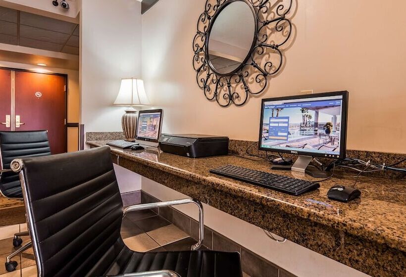 فندق Best Western Plus Great Northern Inn