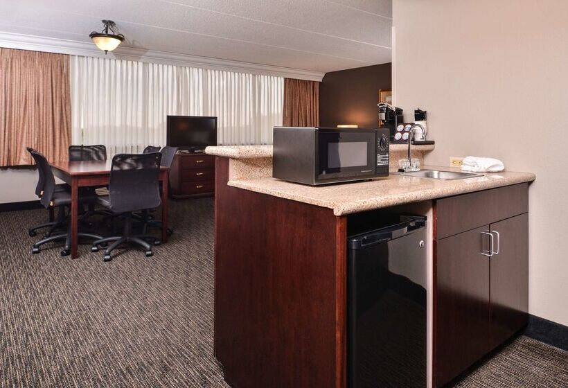 فندق Best Western Plus Kelly Inn